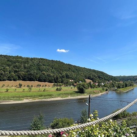 Saechsische-Schweiz-Ferienhaus-Wohnung-1-Mit-Elbblick-Sauna-Und-Kamin Konigstein an der Elbe Ngoại thất bức ảnh